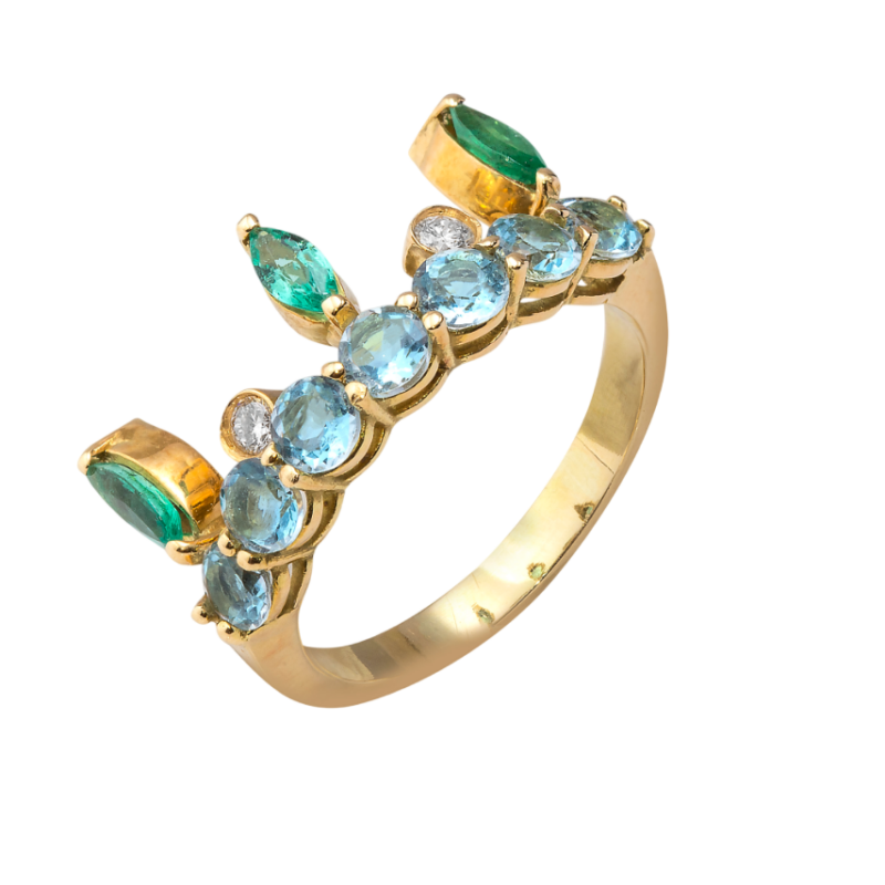 ANEL EM OURO 18K COM ÁGUAS MARINHAS, ESMERALDAS E DIAMANTES